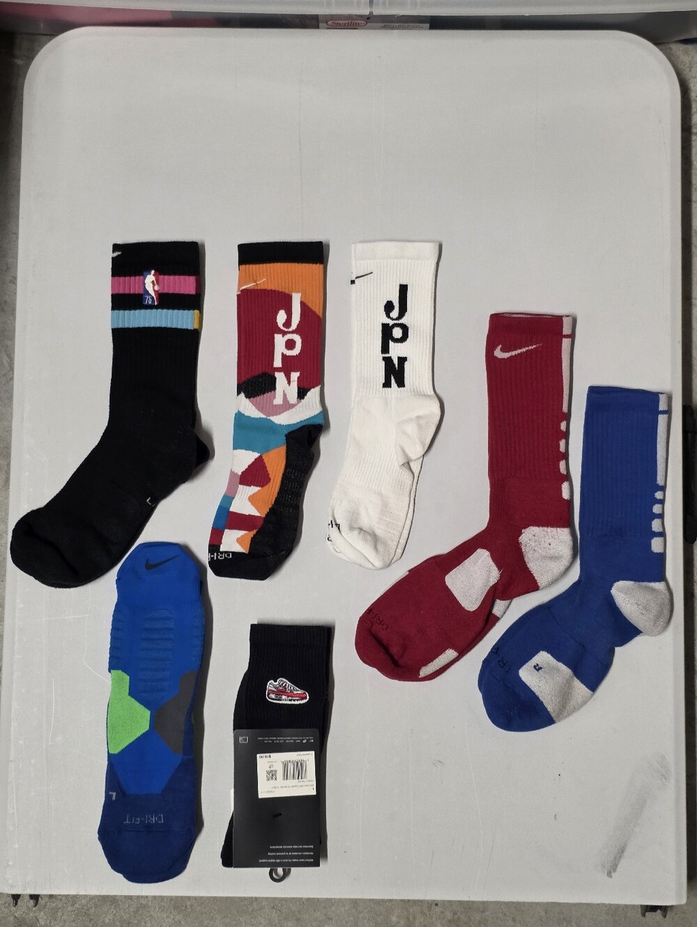 Nike Men's Crew & Dress Socks Multicolor Cotton Lot of 9 Mixed Colors Size 10-13